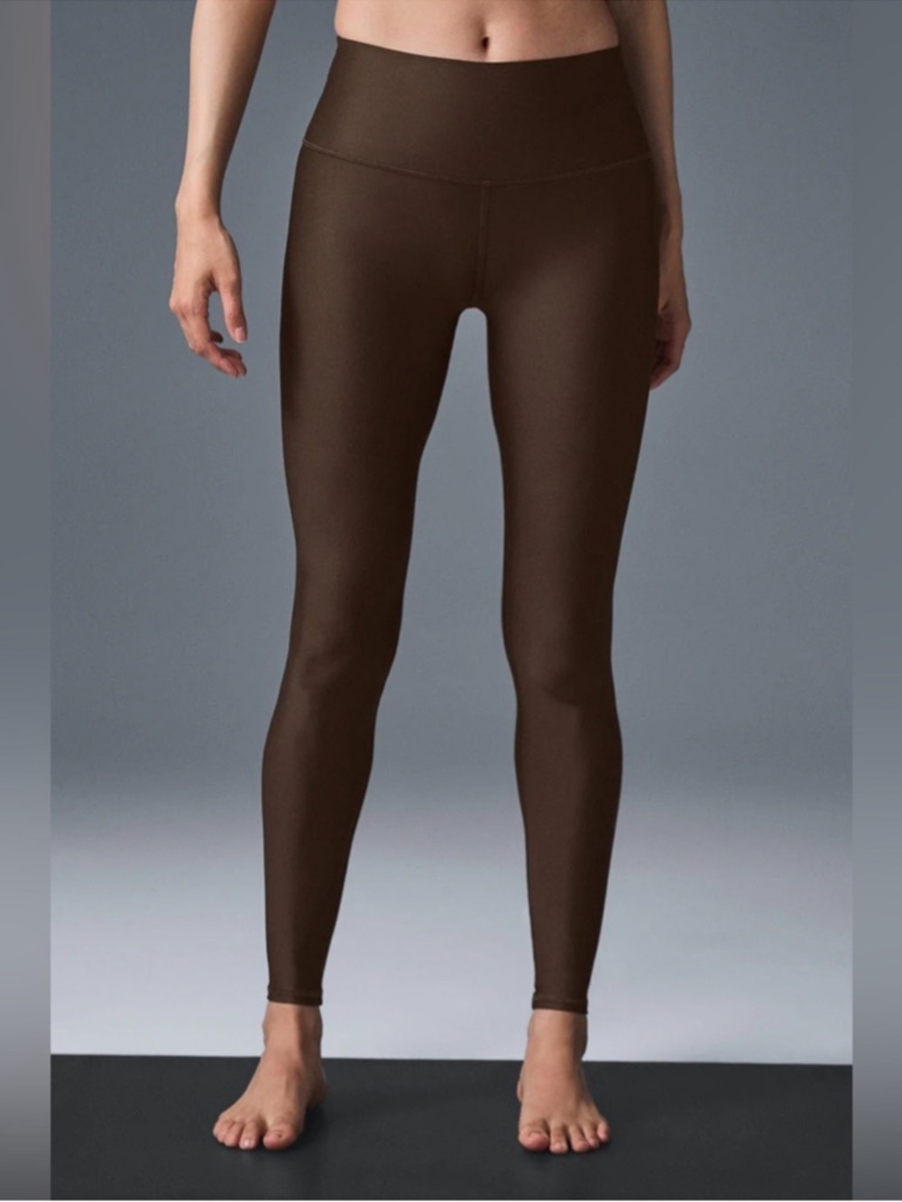 ALO Yoga High Waist Airlift Full Length Legging in Espresso - S